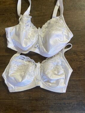 Pair of Jodie 34/D Lace-Trim White Support Bra